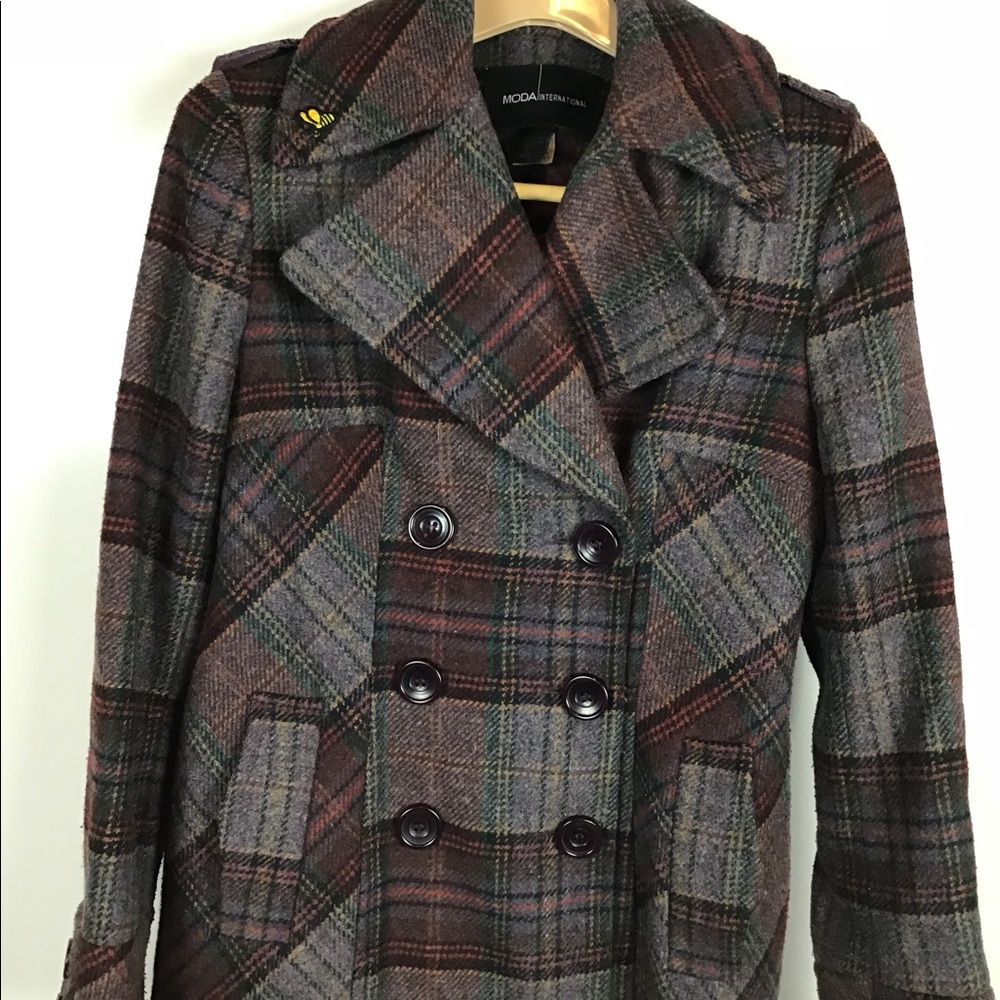 Moda international, pea coat size small.